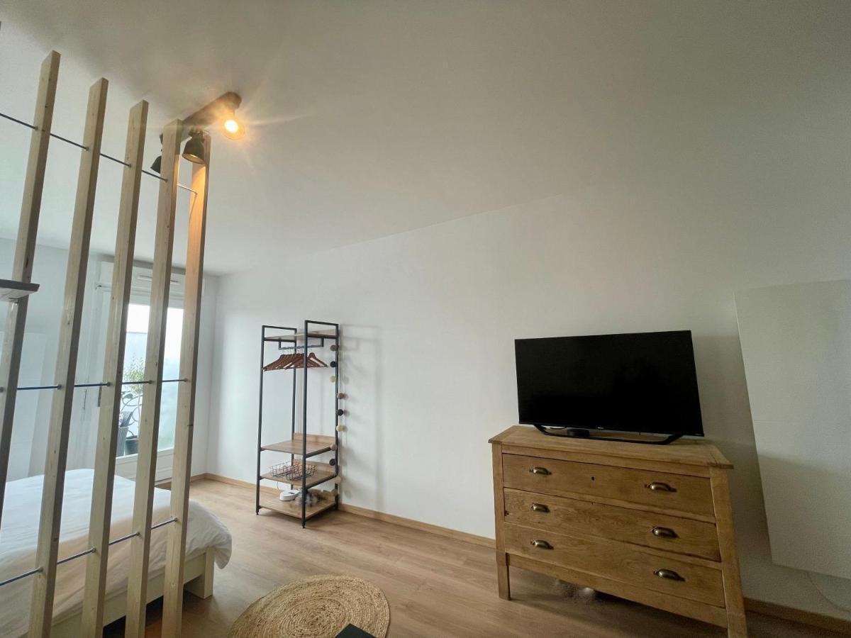 Alp Chartres - Grand Studio Avec Terrasse Et Parking ภายนอก รูปภาพ